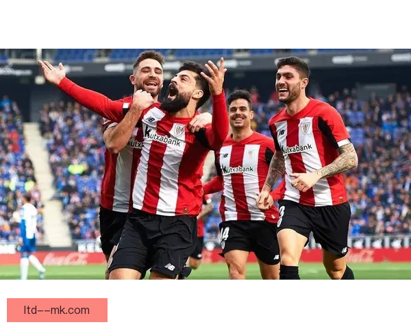 毕尔巴鄂竞技时隔多年再夺国王杯冠军巴斯克雄狮荣耀归来球迷沸腾