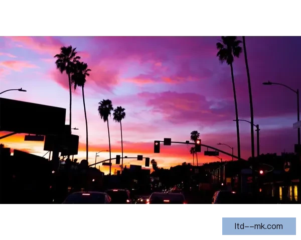 洛杉矶宣布将在好莱坞星光大道举行足球主题颁奖典礼盛事